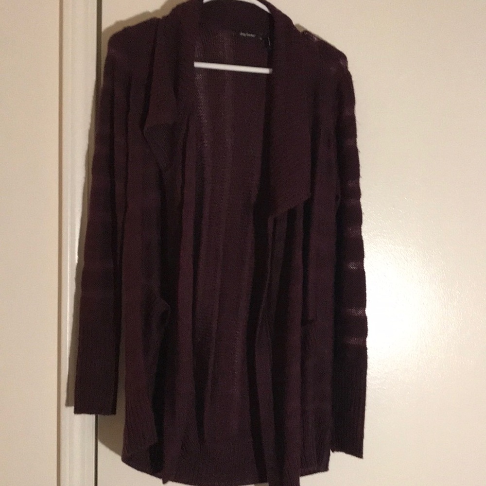 Cardigan sweater